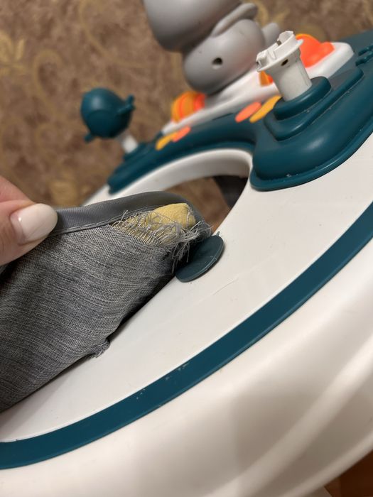 Ходунки б/у, зеленого цвета