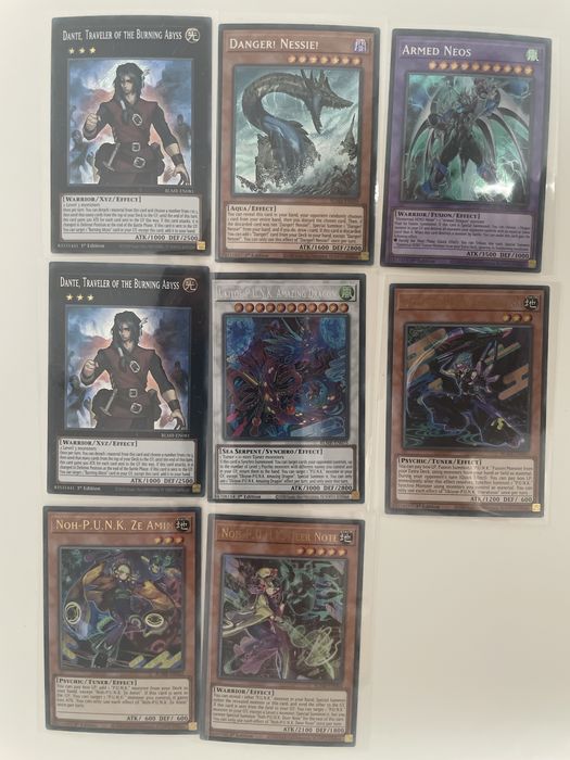 Lot 8 carduri Yu-Gi-Oh – Secret Rare + P.U.N.K engine