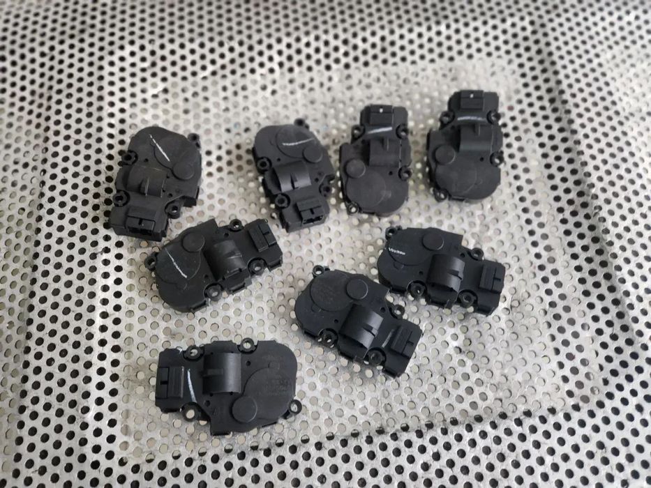 Motorase Motoras Clapeta Dirijare Aer Bmw X3 X4 G01 G02 G20 G31 G11 G12 G15 G16 Etc.