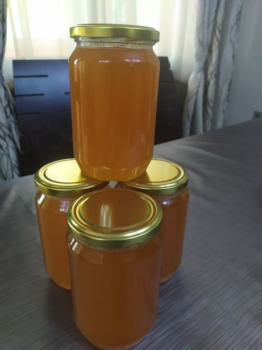 Пчелен мед (букет),манов мед.,пчелен прашец,прополис и пчелен восък