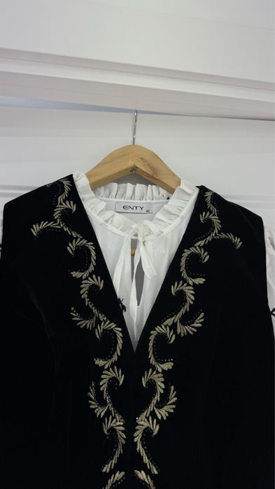 Кажекей и платье