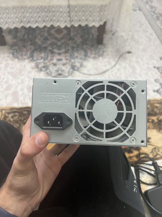 Intex Action IT-20F1BC-A 400 Вт блок питания