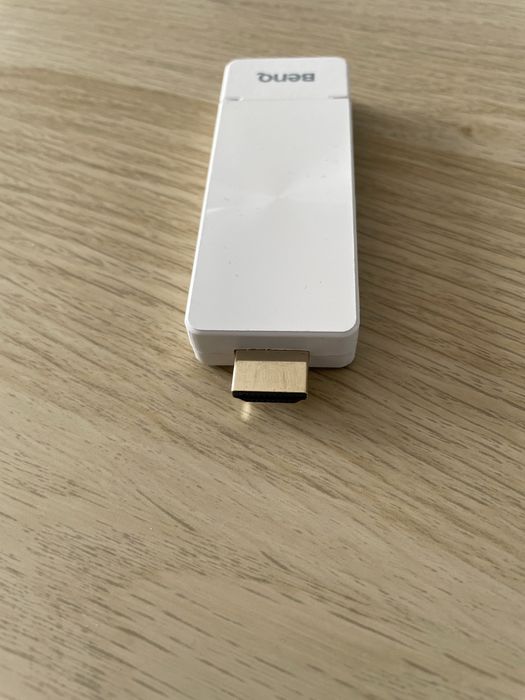 Безжичен HDMI адаптер BenQ Qcast Mirror QP30