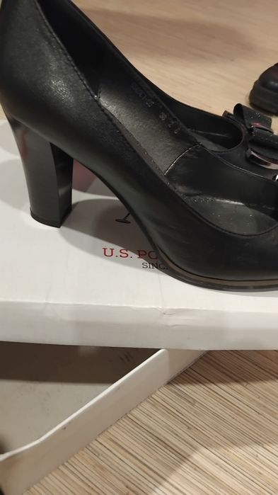 Продам новые туфли