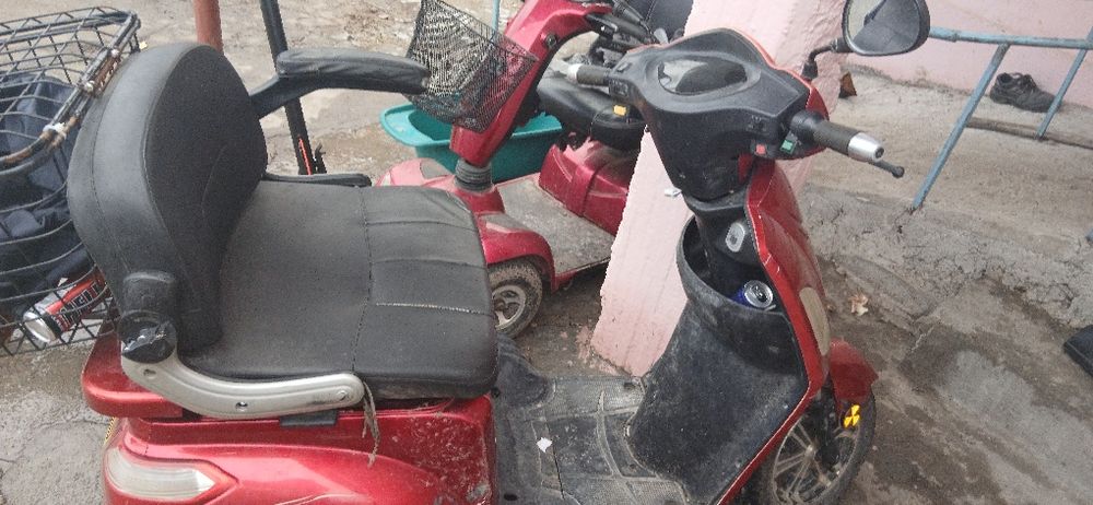 Scutere electrice pt deplasari