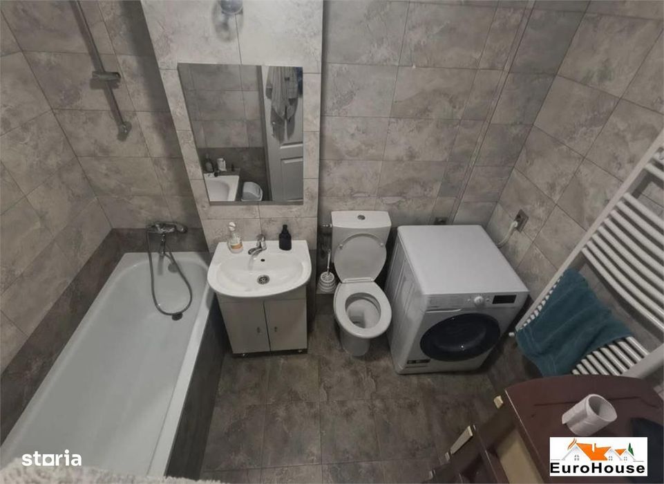 Apartament cu 4 camere de vanzare in Alba Iulia