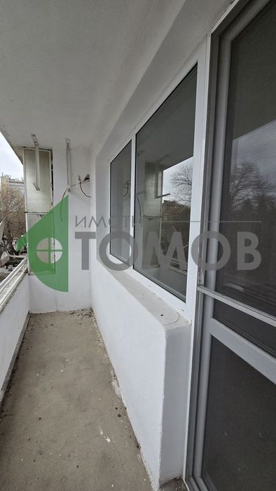 Едностаен апартамент с кухня в Централната градска част