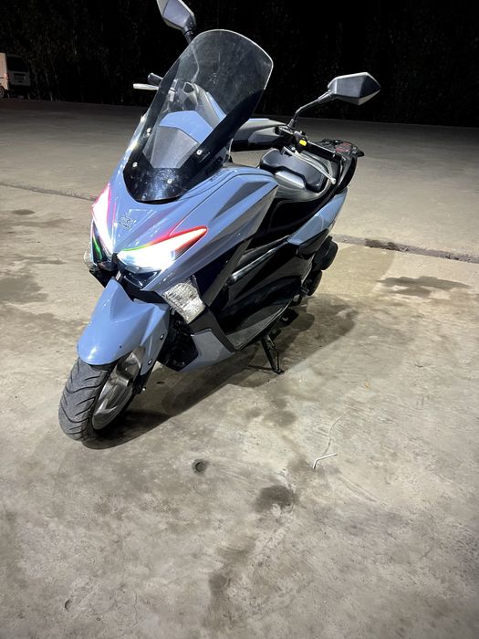 N maks Benzinli skuter 150 cc