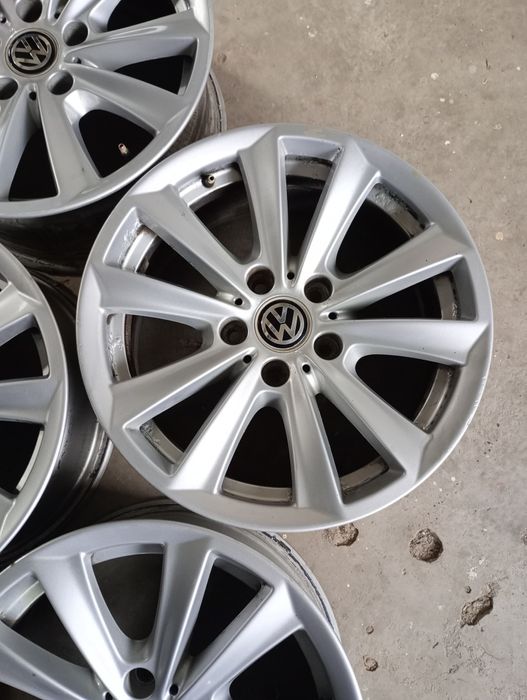 4 jante 5x120 R17 Volkswagen T5,T6 caravel  amarok sprinter după 2017