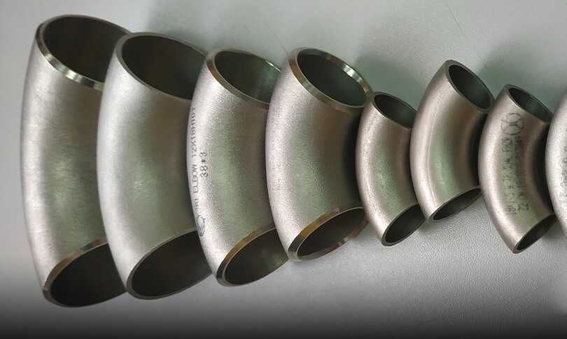 Бесшовный отвод из нержавеющей стали матовый 25*2