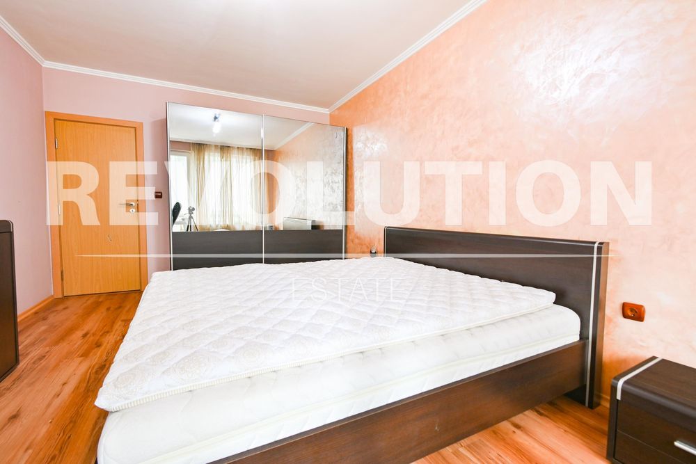 Дава се под наем Двустаен апартамент в София, Дианабад - 80 кв.м за 698.19 € - Снимка #4