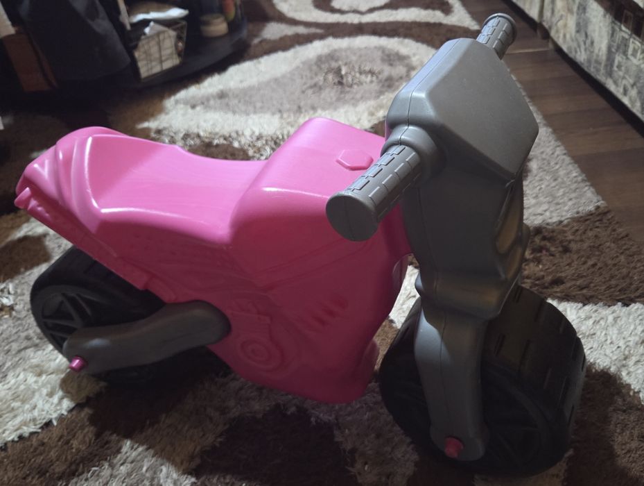 Motocicleta fara pedale pt.copiii