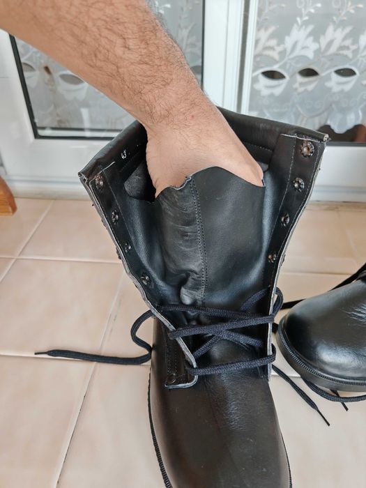 Български кубинки 43 номер