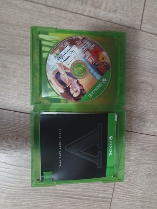 GTA 5 CD- X Box  One