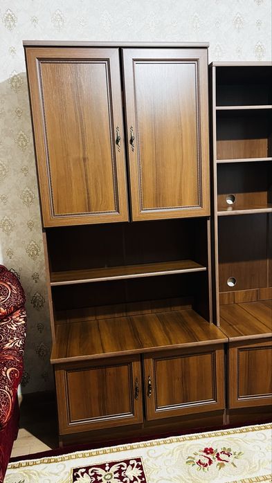 Продаётся стенка в хорошем состоянии