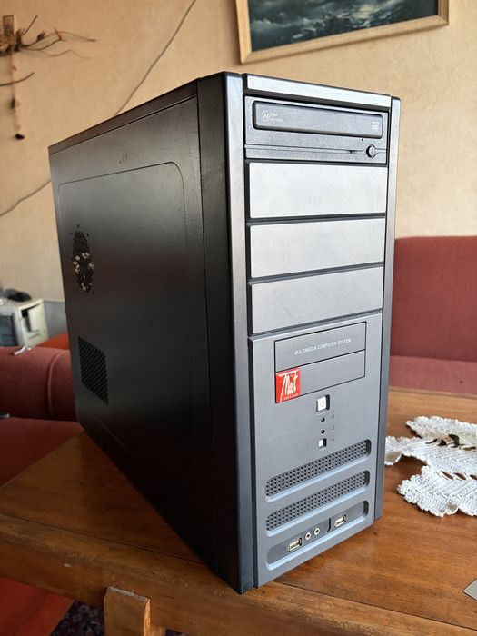Настолен компютър I3 6RAM GT730