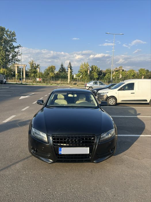 Audi A5 – 2011 | Navi | Climatronic | Încălzire scaune