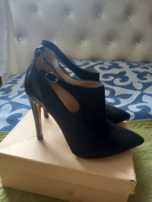 Натуральный замш