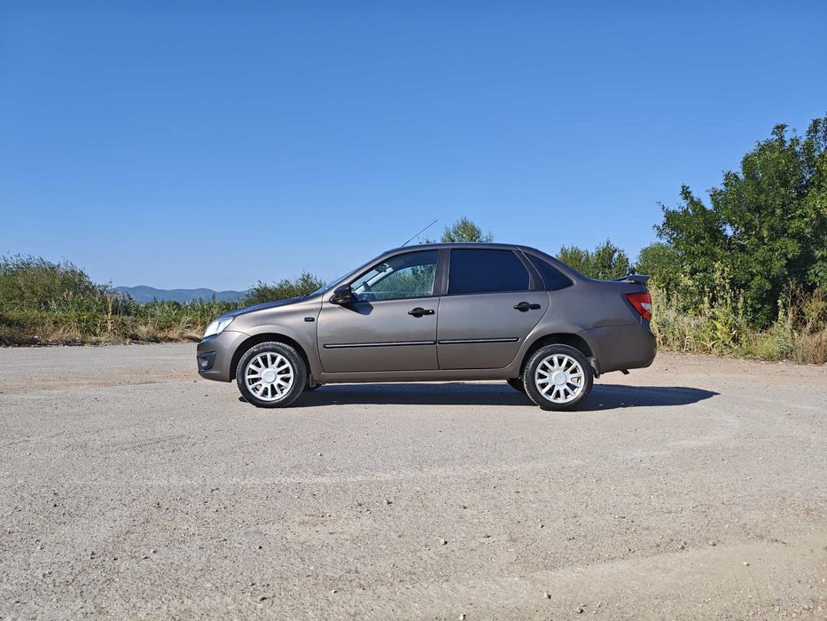 Lada Granta 1.6 16V/ Климатроник/ Газ/ Обслужена