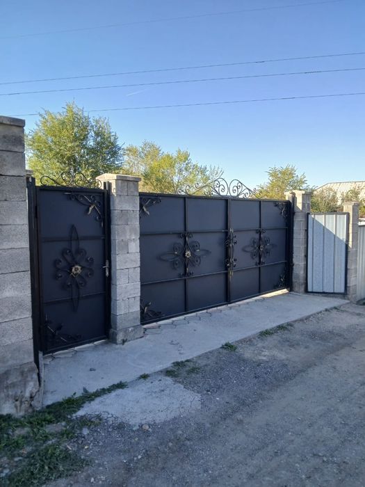 Продаём дом на дачном массиве