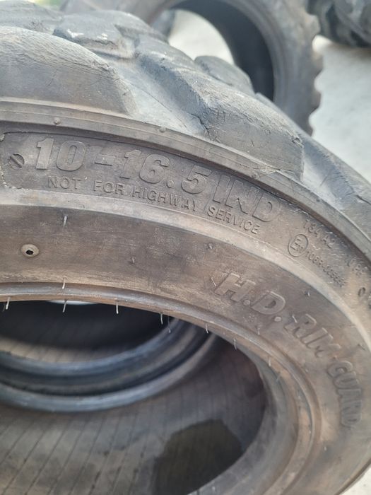 Anvelope Bob Cat 10-16.5 Fără petece