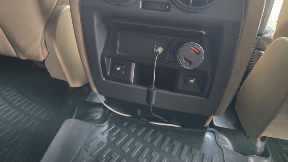 Джип Land Rover Range Rover Sport HSE