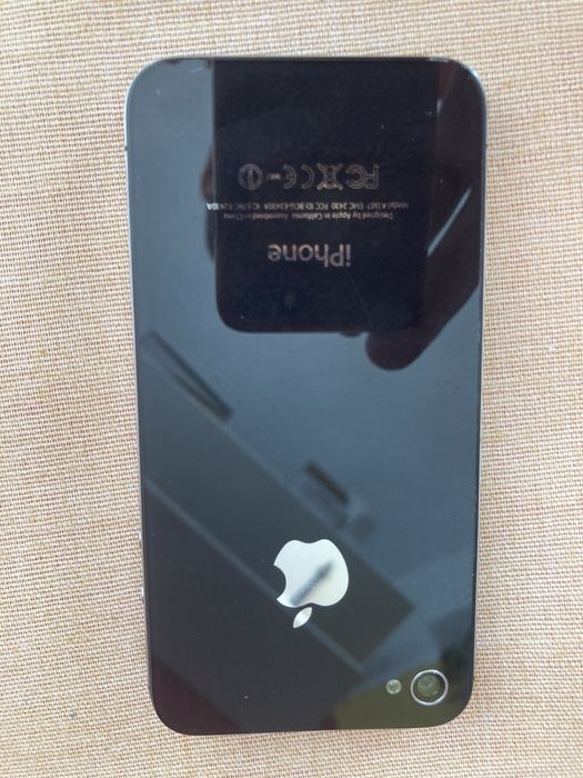 Iphon 4s 16gb baterie 80% 150lei