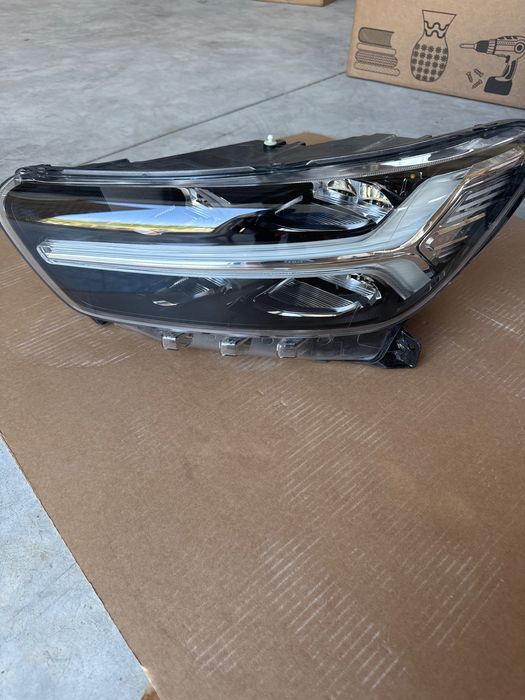 Фар за Volvo xc40 Led