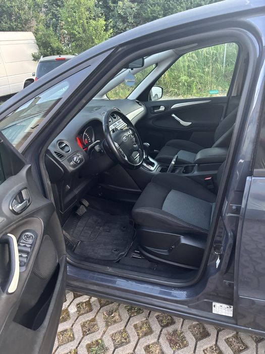 Ford S Max 2.0 TDCI automat, facelift 2012, cutie schimbată, sau Schimb cu masina mica
