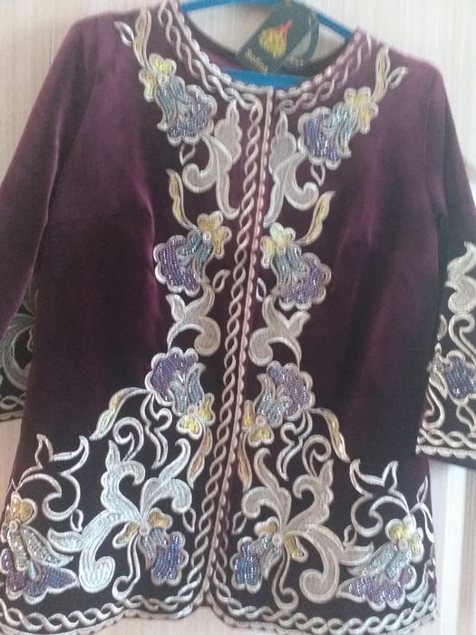 Кажекей женскии бархатный