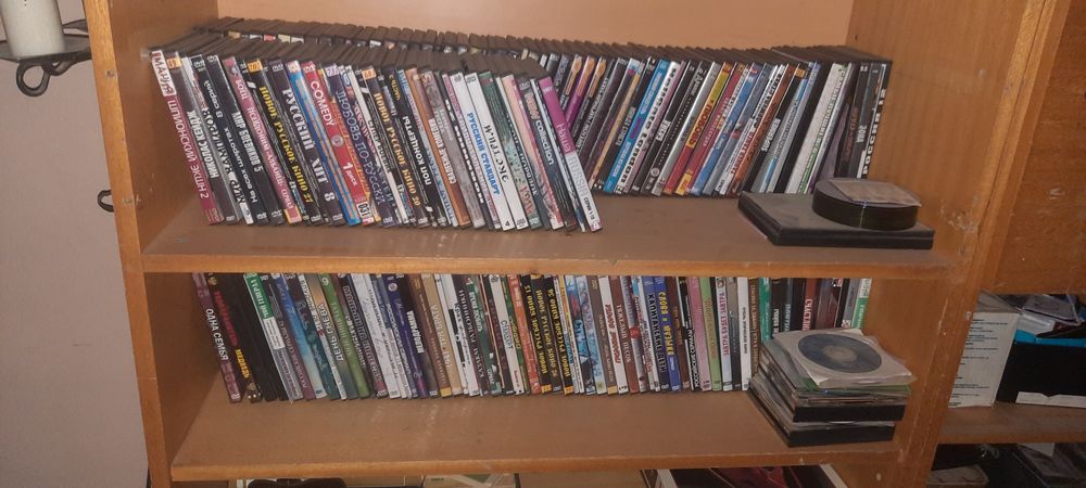 Продам DVD диски.ретро.срочно