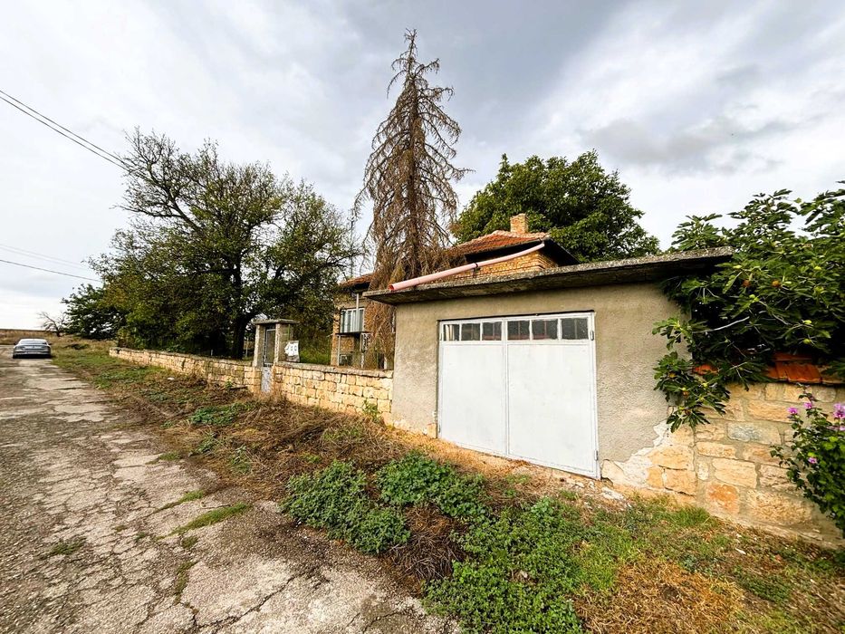 Продава се Къща в с. Млада гвардия, Област Варна - 230 кв.м за 261 €/кв.м - Снимка #2