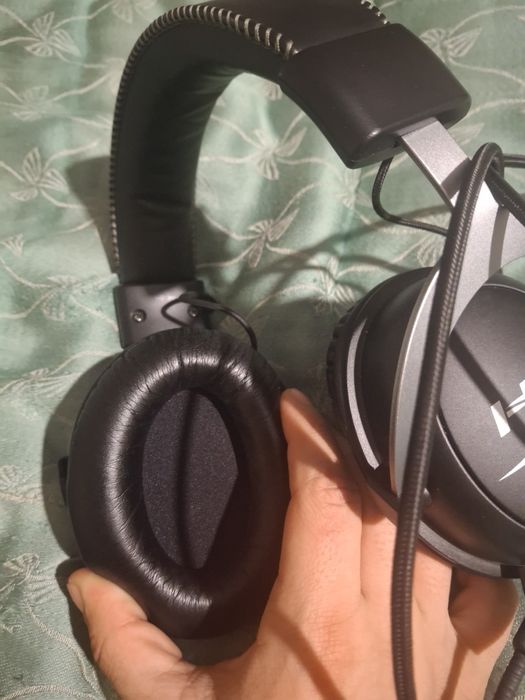 vand casti gaming hyperX