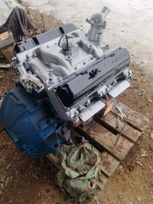 Продам двигатель на ЗИЛ