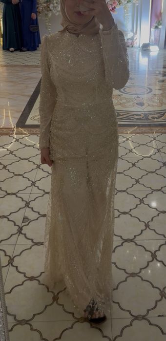 Вечернее платье.