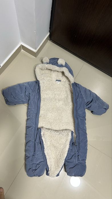 Combinezon cu manusi si botosei