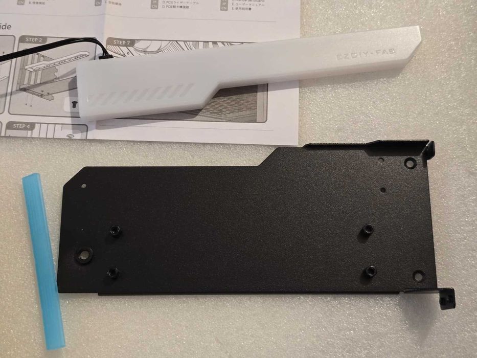 Suport GPU vertical, cablu de extensie, viteză 4.0, modul ARGB, 90°