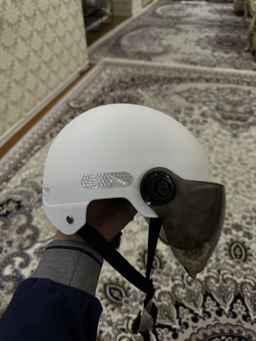 Каска шлем скутер