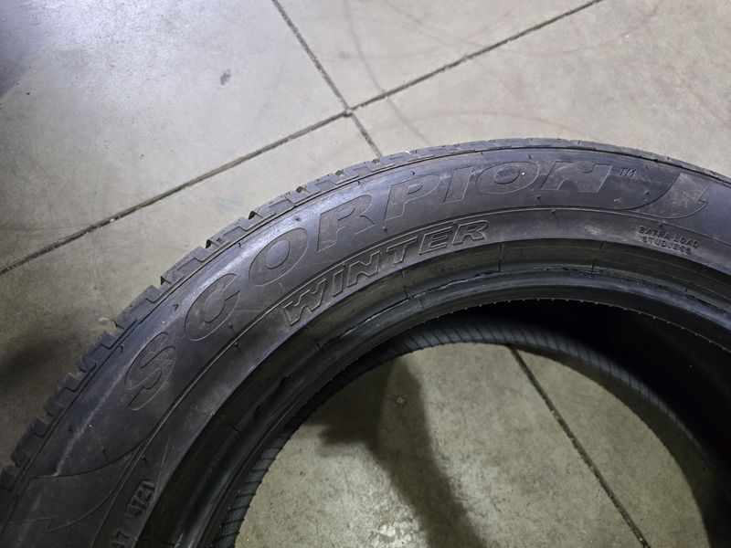 235/55/19 PIRELLI 4бр