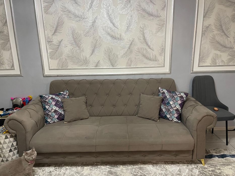 Диван бу в хорошем состоянии.