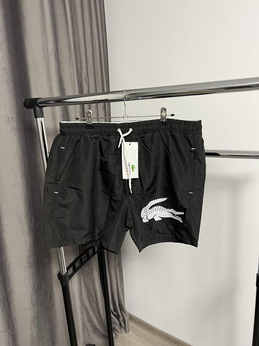 Pantaloni de plaja LACOSTE super calitate