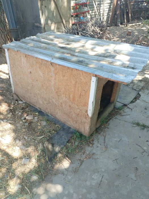 Продам будку для собаки