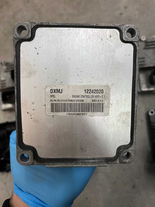 Компютри двигател за Opel Astra H, G, II G Opel Zafira A, B 1.4 1.6