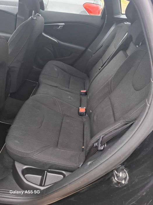 Volvo V40 ,An 2013, Diesel, 1,6 ,Cutie manuala 6 trepte, E 5, Led zi.