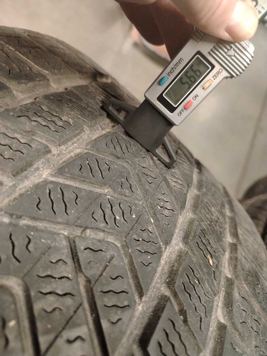 2бр. зимни гуми 315/30/21 Pirelli