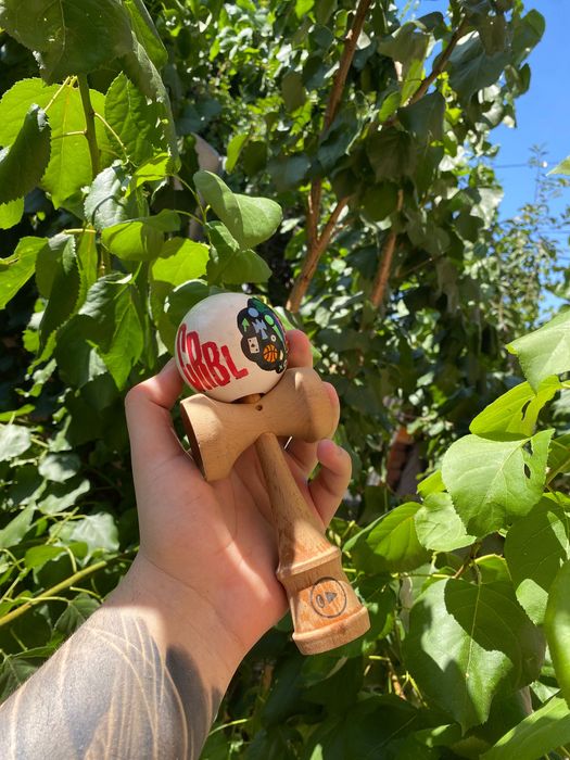 Kendama play pro CRBL,vopsita manual(de colecție