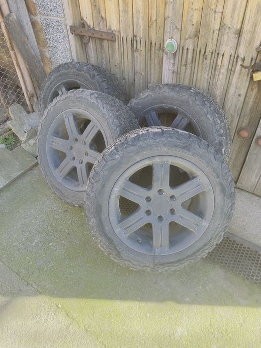 Джинти от Pajero Sport 6 x 139.7 / Bf Goodrich 255 55 18