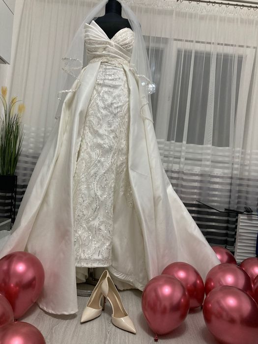 Rochie mireasa, croi de sirena, model superb +voal! Super preț‼️‼️‼️