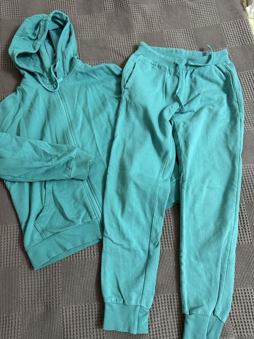 Комплекты на девочку