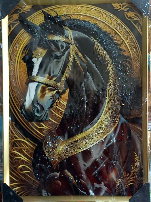 Картина инкрустированая камнями.